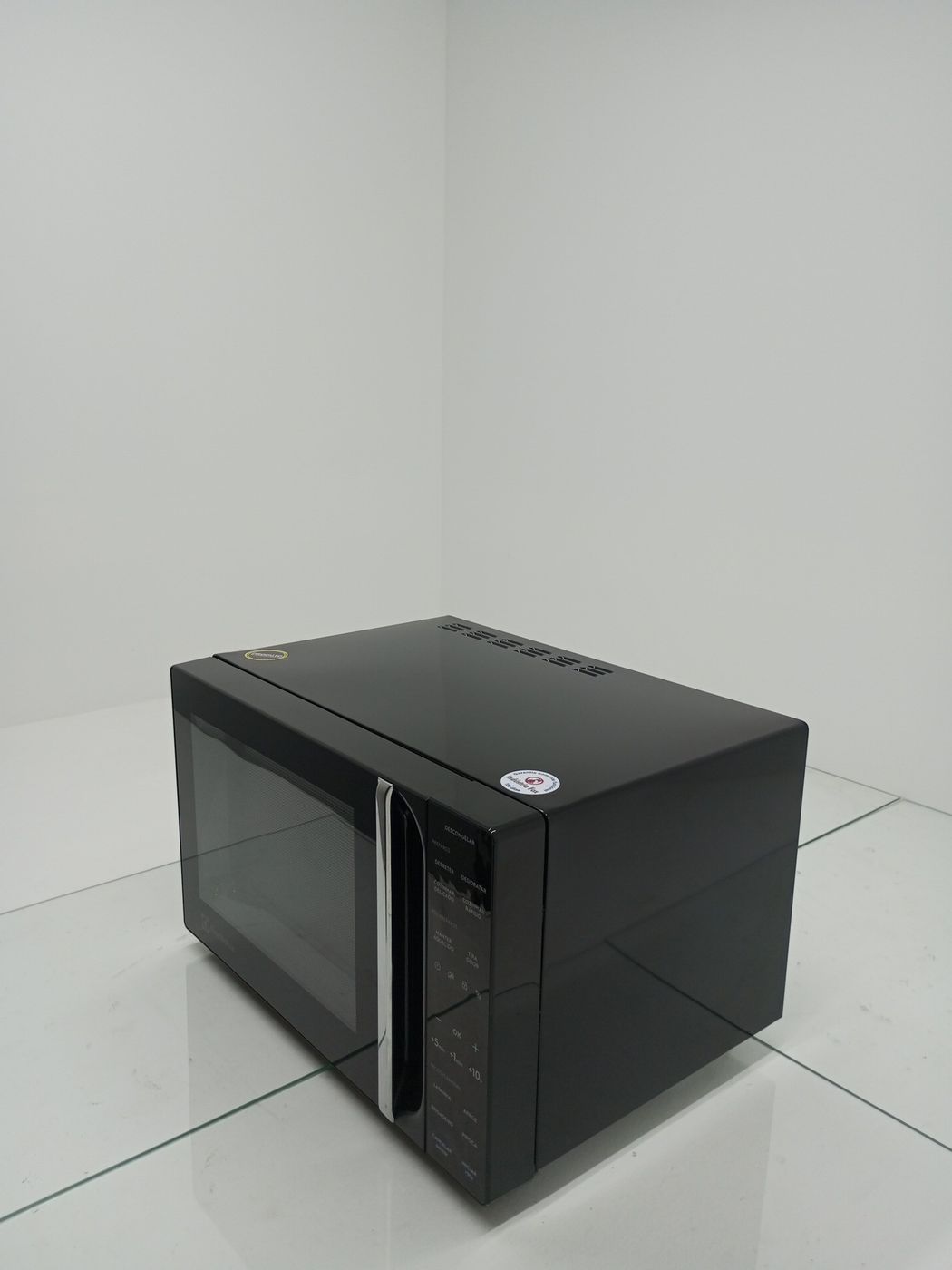 MICRO-ONDAS ELECTROLUX ME23P 23L - PRETO