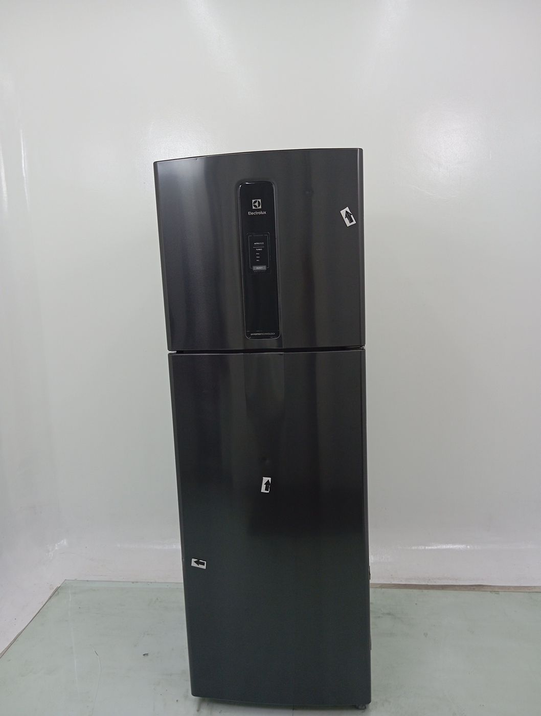 GELADEIRA ELECTROLUX IF43B FROST FREE INVERTE