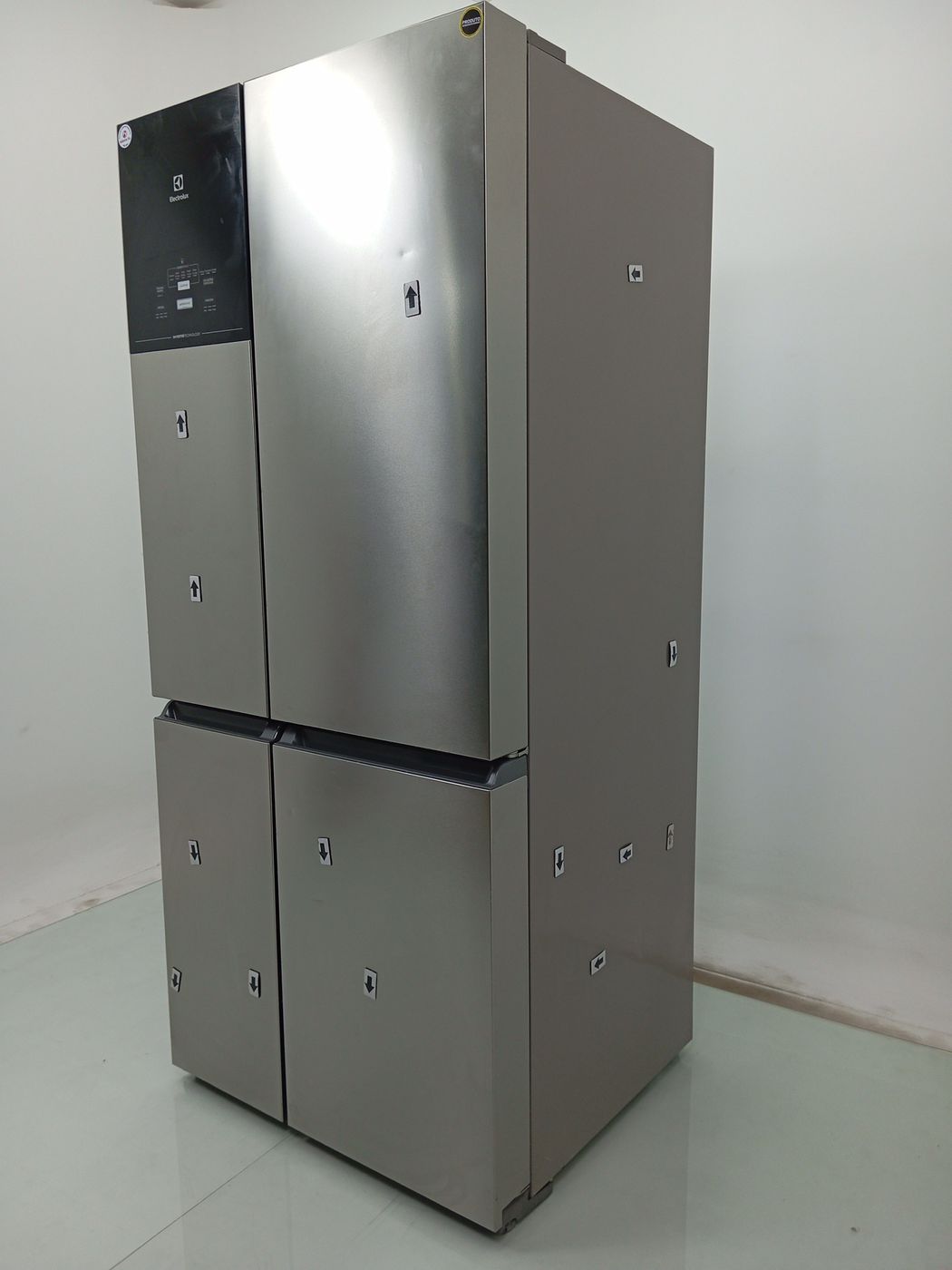 REFRIGERADOR ELECTROLUX IQ8S FROST FREE MULTI