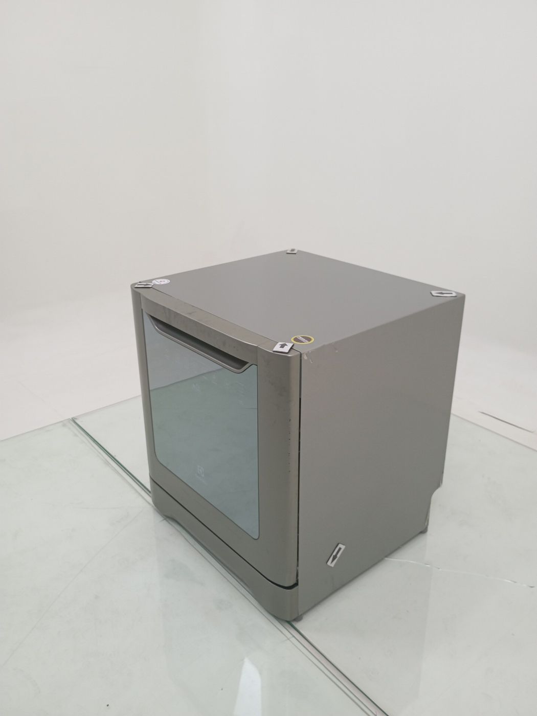 LAVA LOUCAS ELECTROLUX LE08S - Lava Louça Ele