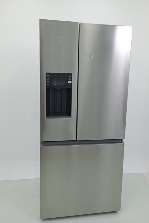 REFRIGERADOR ELECTROLUX IM8IS FROST FREE MULT