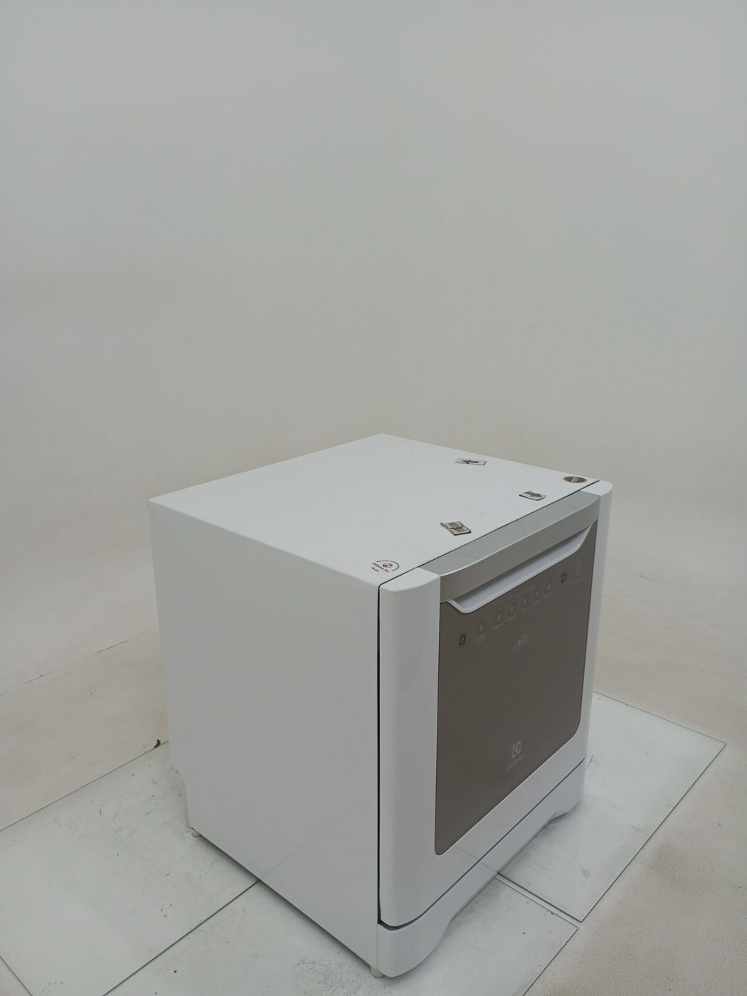 LAVA LOUCAS ELECTROLUX LV08B 8 SERVICOS  - BR