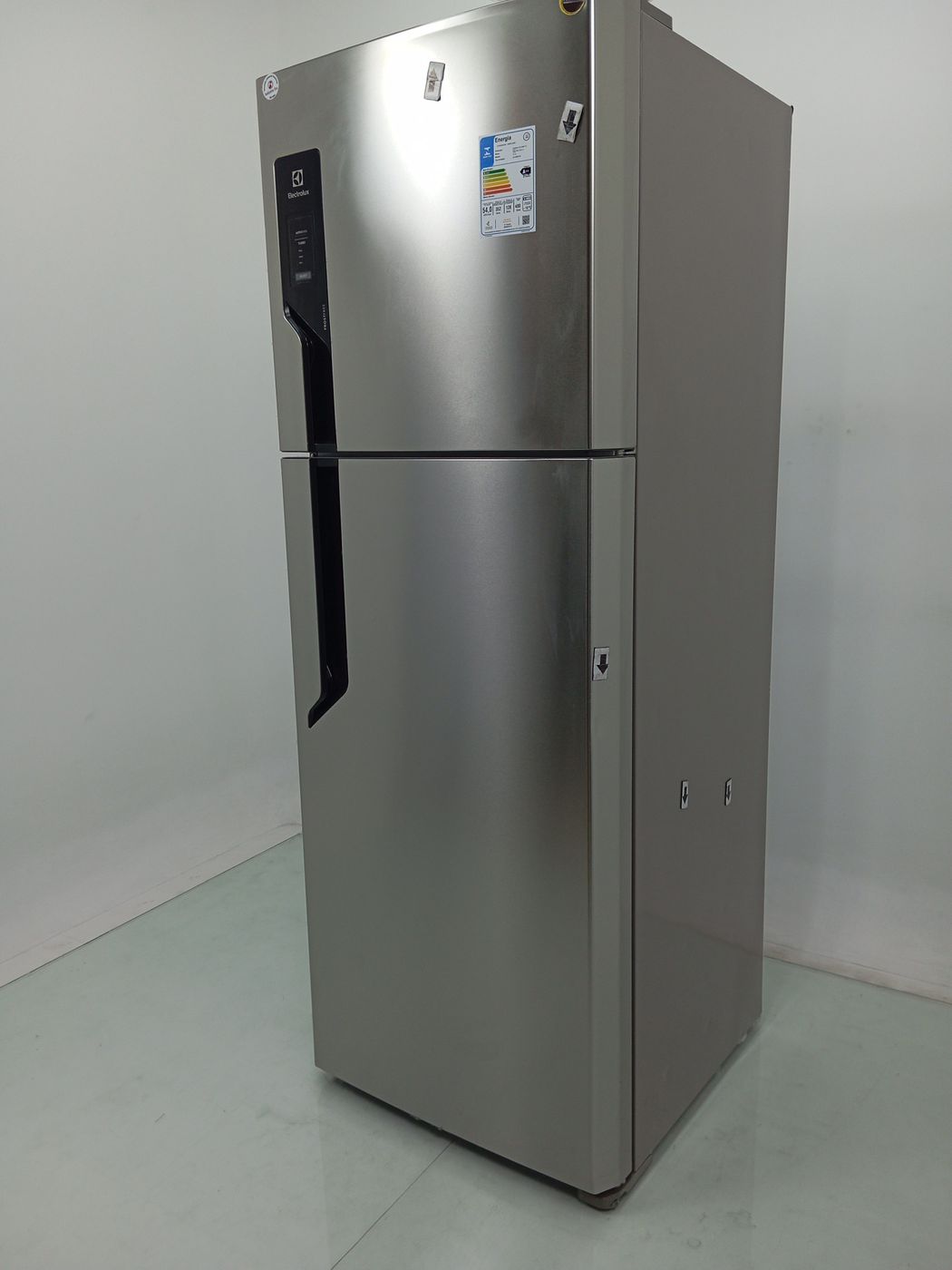 REFRIGERADOR ELECTROLUX TF71S FROST FREE 480L