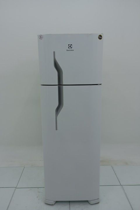 REFRIGERADOR ELECTROLUX DC35A   DUAS PORTAS C