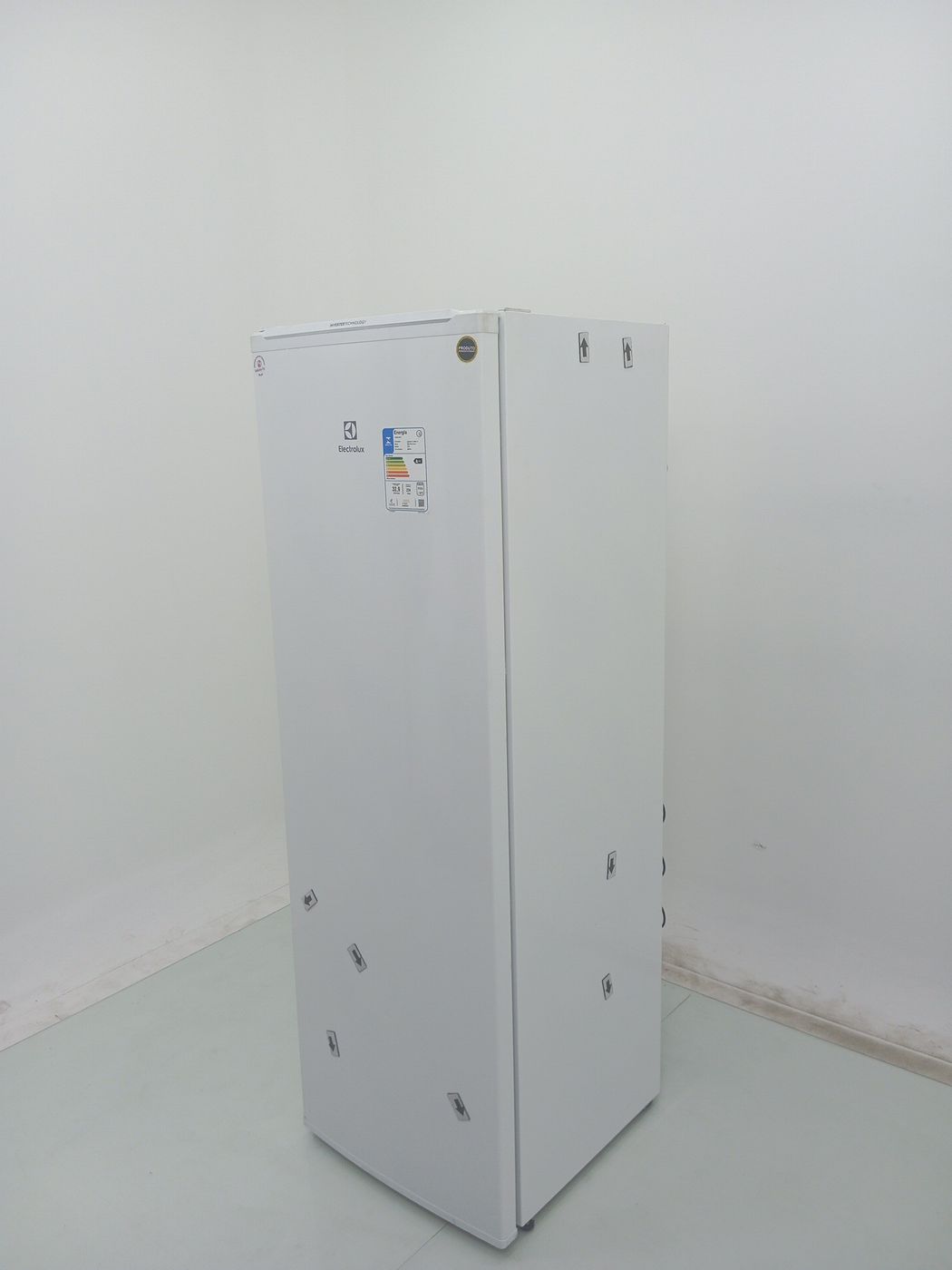 FREEZER ELECTROLUX FEI27 VERTICAL CYCLE DEFRO