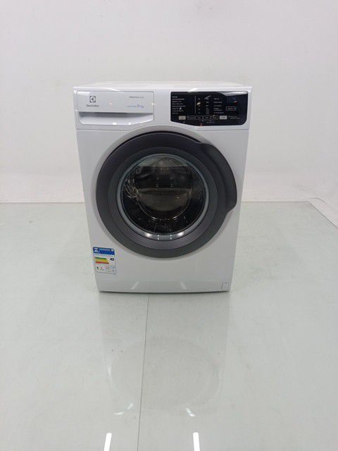 LAVADORA ELECTROLUX FRONT LOAD LFE11 11KG INV