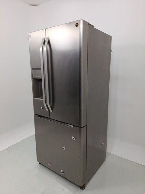 REFRIGERADOR ELECTROLUX FROST FREE DM85X TRES
