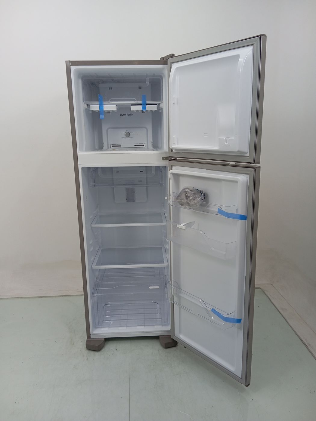 REFRIGERADOR ELECTROLUX DFX41 FROST FREE 371L