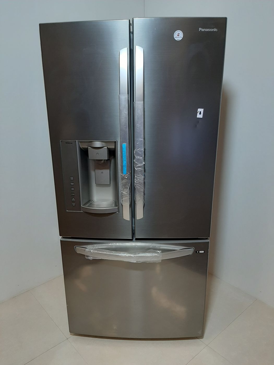 REFRIGERADOR PANASONIC FROST FREE 592L 3 PORT