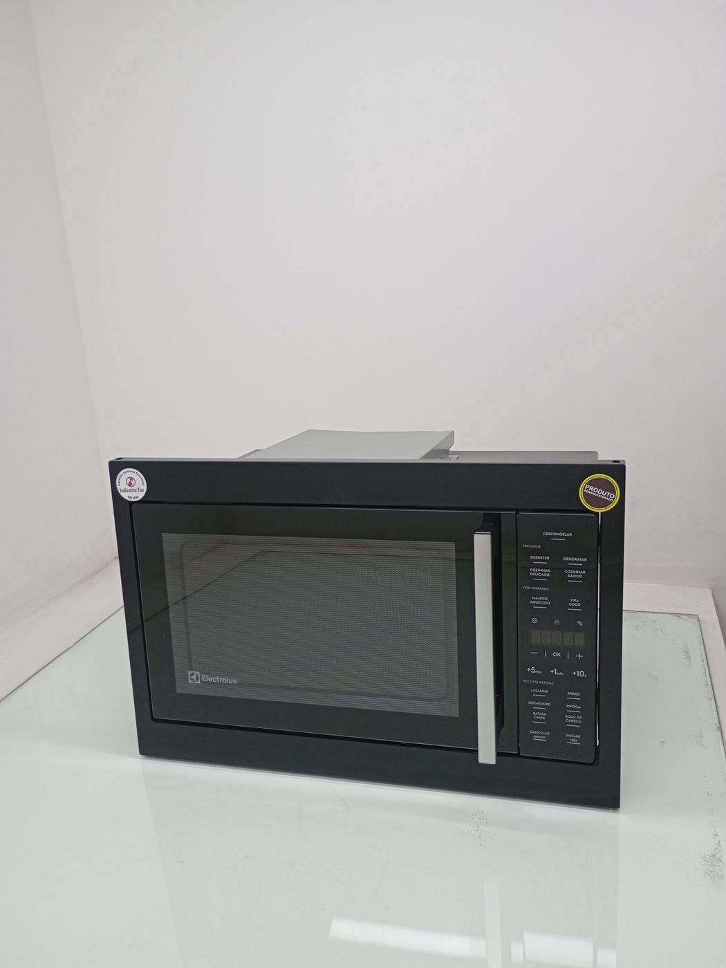 MICRO-ONDAS ELECTROLUX ME3BP - Micro-Ondas El