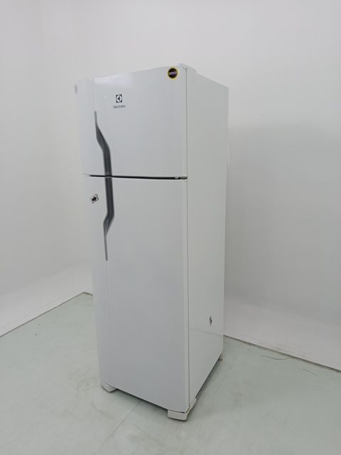 REFRIGERADOR ELECTROLUX DC35A CYCLE DEFROST 2