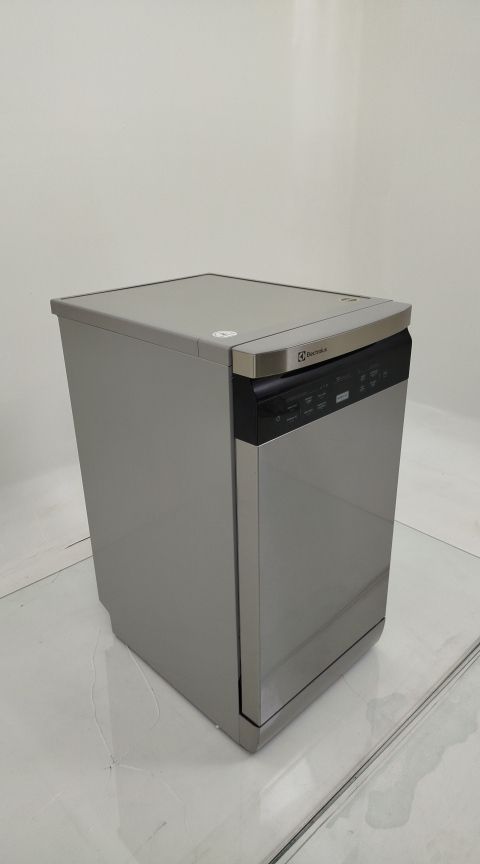 LAVA LOUCAS ELECTROLUX LL10X - Lava Louça Ele