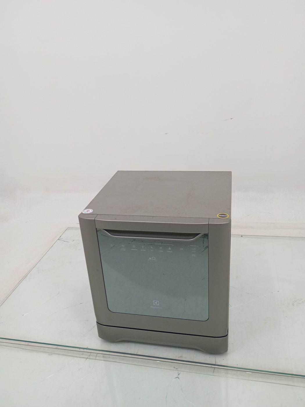 LAVA LOUCAS ELECTROLUX LE08S - Lava Louça Ele