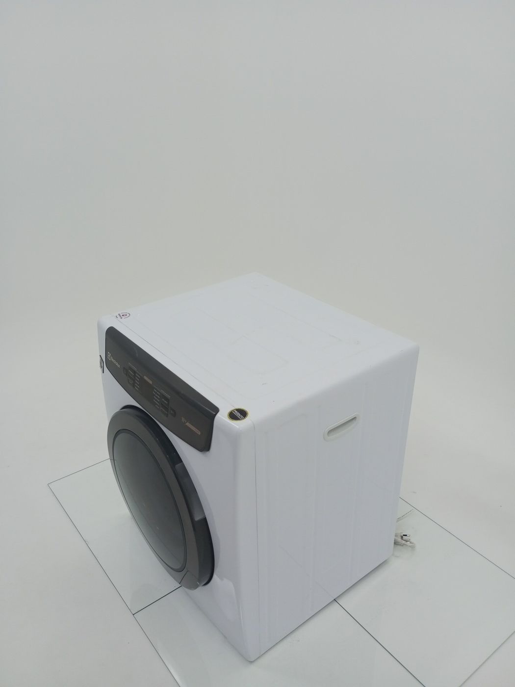 SECADORA ELECTROLUX SVB11 DE PAREDE E PISO 11