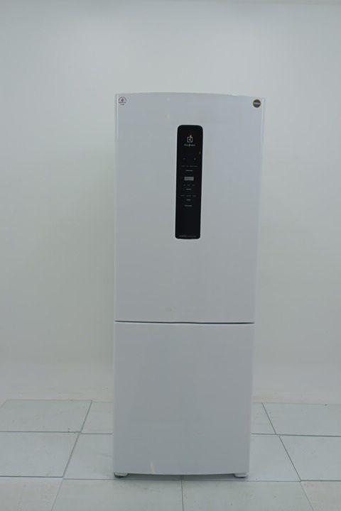 REFRIGERADOR ELECTROLUX IB7 FROST FREE INVERT