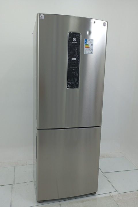 REFRIGERADOR ELECTROLUX IB7S FROST FREE INVER