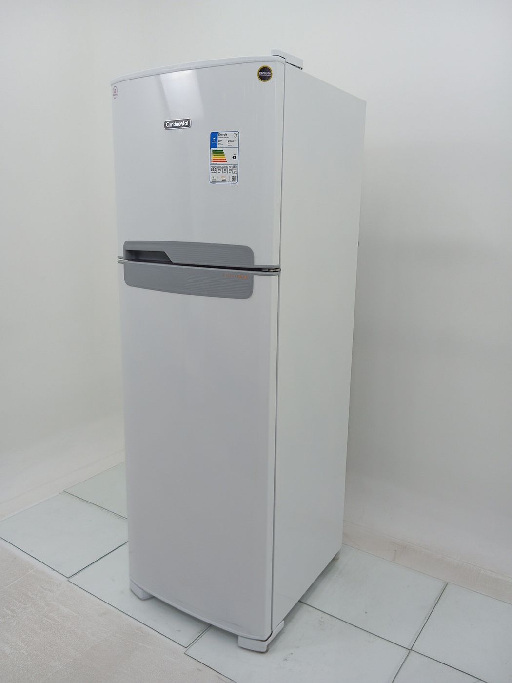 REFRIGERADOR ELECTROLUX TC41-   FROST FREE 37
