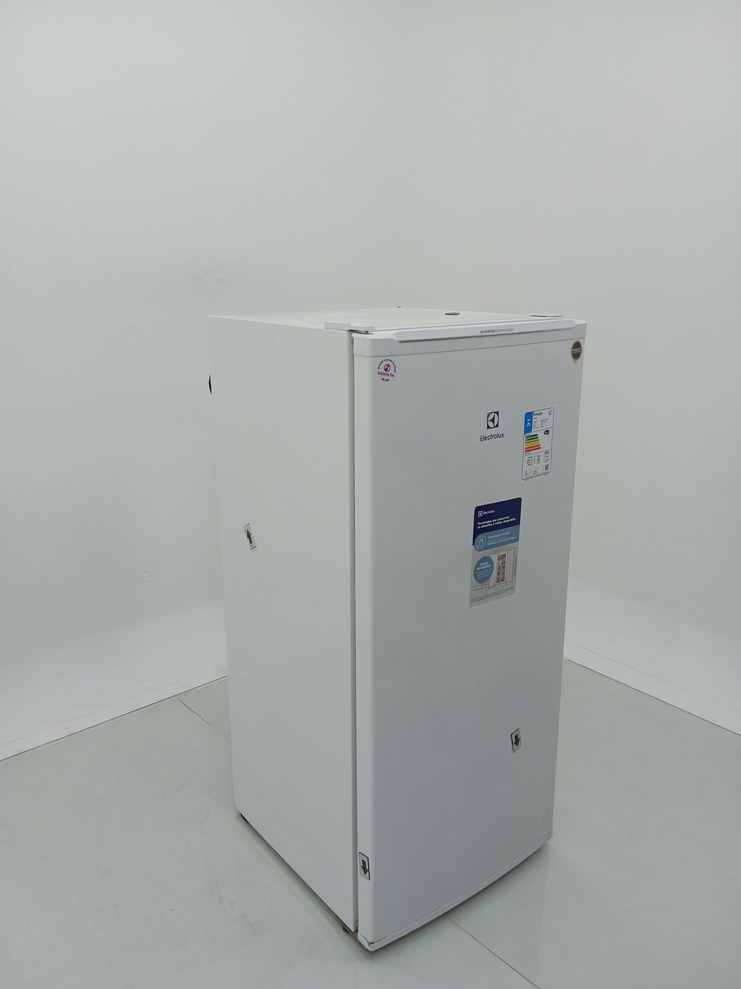 FREEZER ELECTROLUX FEI19  Vertical Cycle Defr