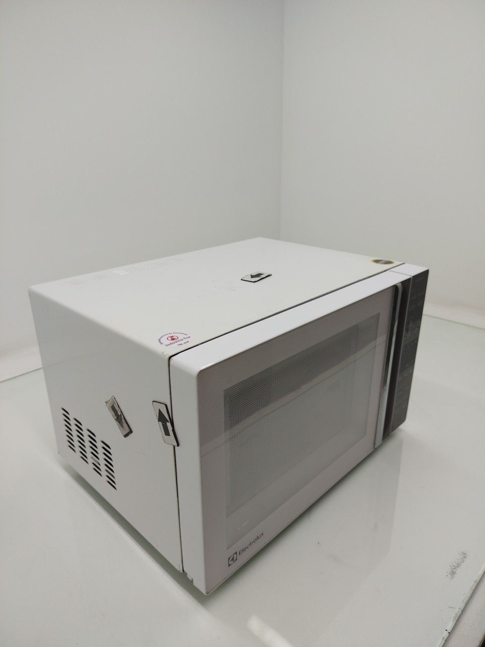 MICRO-ONDAS ELECTROLUX ME36B 36L - BRANCO
