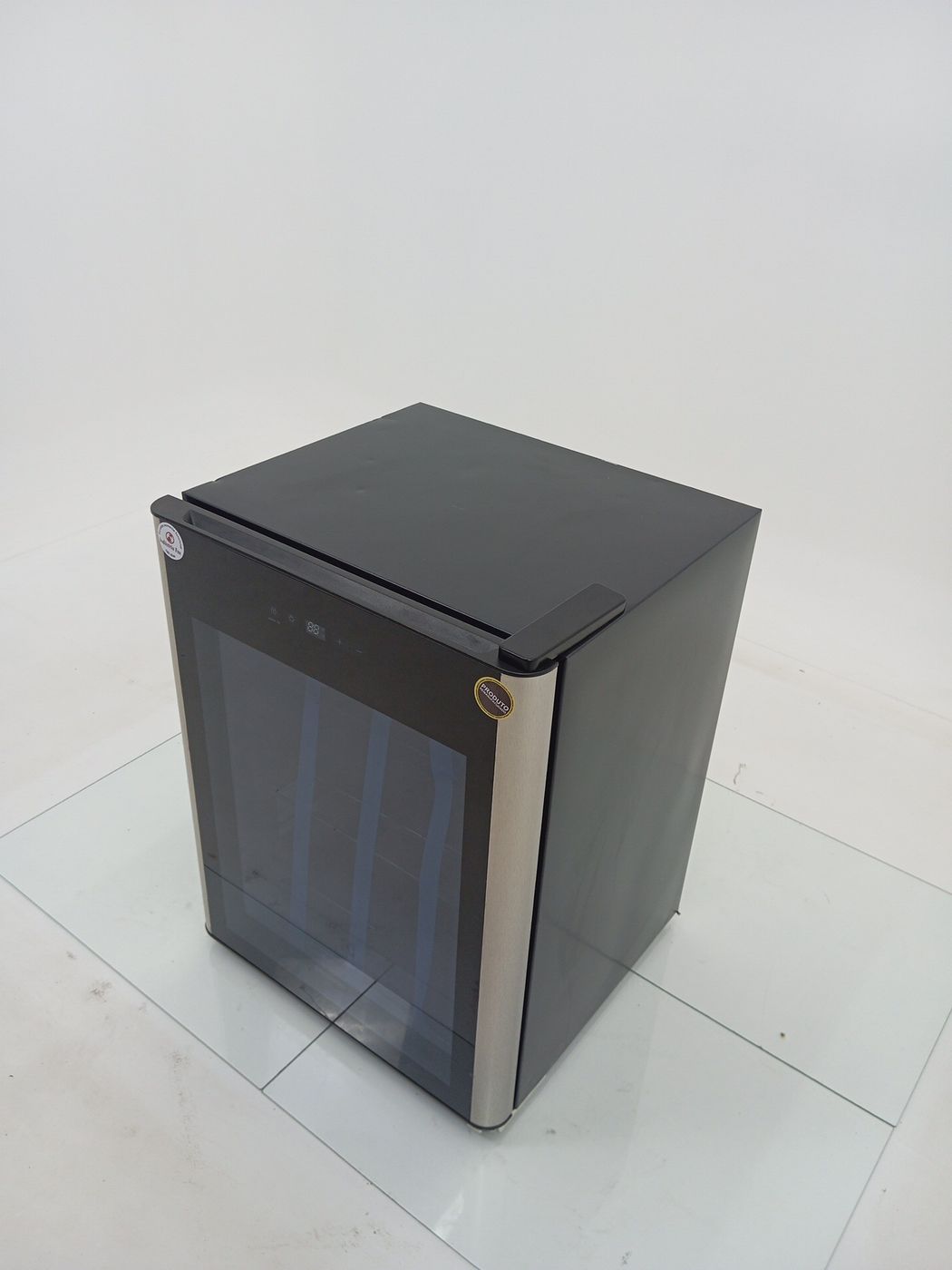 ADEGA ELECTROLUX VINHOS 1 PORTA WSF24 24 GARR