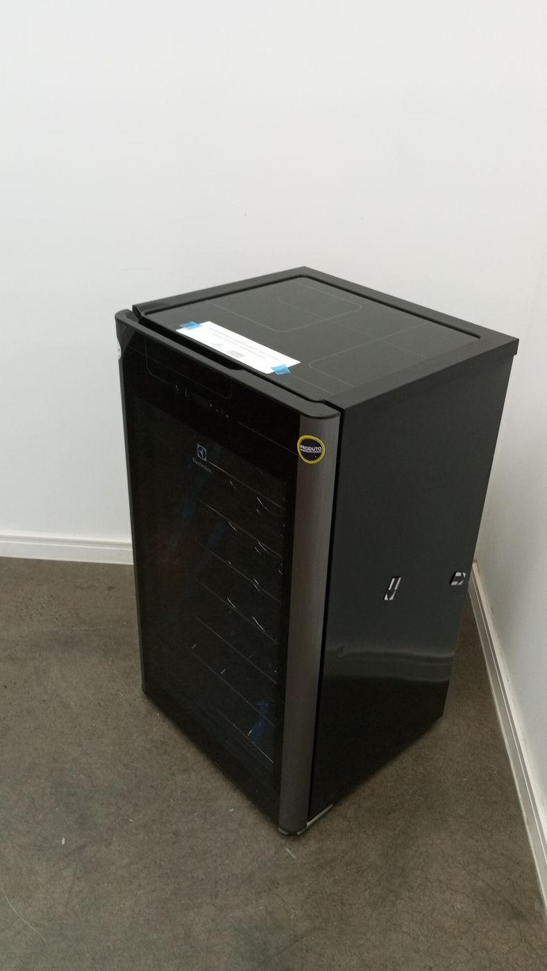 ADEGA ELECTROLUX VINHOS 1 PORTA ACS34 34 GARR