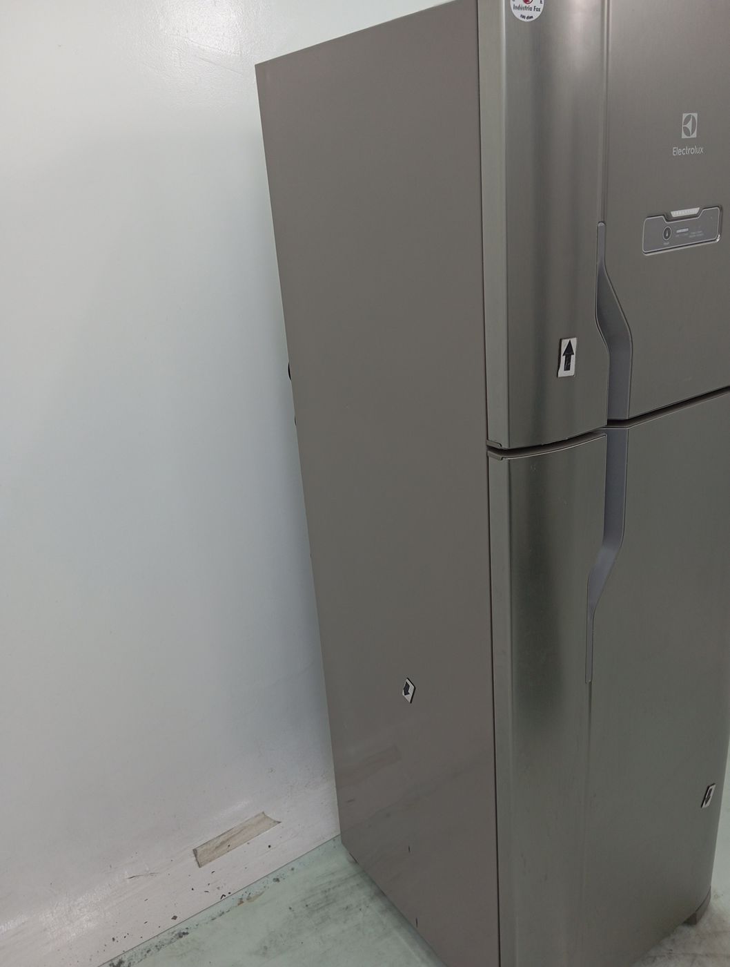 GELADEIRA ELECTROLUX DFX41 FROST FREE 371L DU