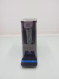 Purificador Electrolux Pe12v - Purificador Electrolux Pe12v-127 V-220 V-vinho - Vinho