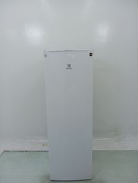 Freezer Electrolux Fei27 - Freezer Vertical Electrolux Fei27-127 V-branco - Branco