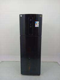 Geladeira Electrolux If43b - Geladeira Electrolux If43b-220 V-preto - Black Inox