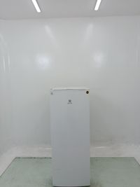 Freezer Electrolux Fei23 Vertical 197l Cycle Defrost Inverter - Branco