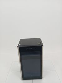 Adega Electrolux Wdf29 Dual Zone 29 Garrafas - Preto