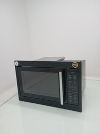Micro-ondas Electrolux Me3bp - Micro-ondas Electrolux Me3bp-220 V-preto - Preto