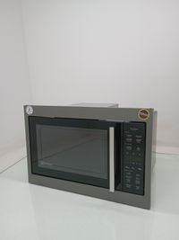 Micro-ondas Electrolux Me3bp - Micro-ondas Electrolux Me3bp-220 V-preto - Preto