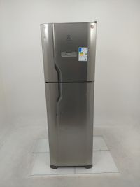 Geladeira Electrolux Dfx44 - Geladeira Electrolux Dfx44-220 V-inox - Inox