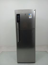 Geladeira Electrolux Tf56s - Geladeira Electrolux Tf56s-220 V-platinum - Platinum