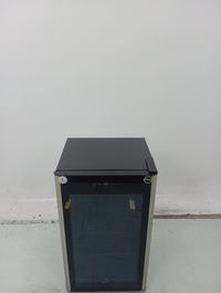 Adega Electrolux Wsf34 - Adega Electrolux Wsf34-127 V-preto - Preto