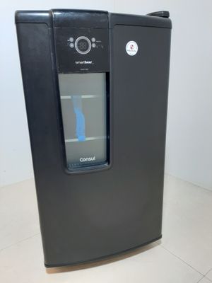 Cervejeira Consul Porta Metal/vidro 82l Pr - Preto