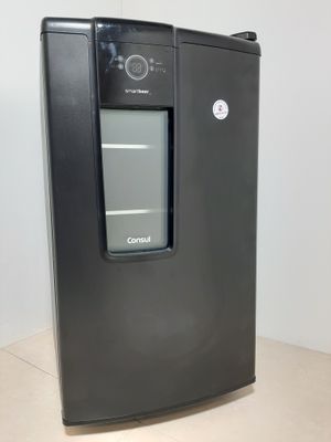 Cervejeira Consul Porta Metal/vidro 82l Pr - Preto