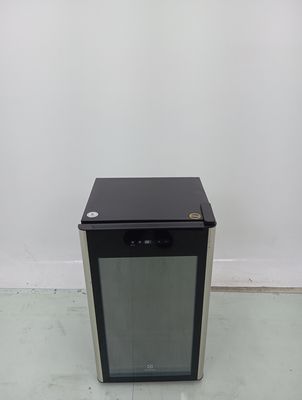 Cervejeira Electrolux Bcg96 - Cervejeira Electrolux Bcg96-220 V-preto - Preto