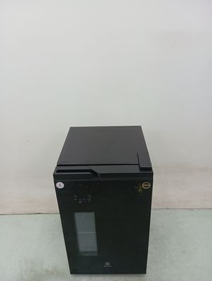 Cervejeira Electrolux Eb10c Home Bar Frost Free 100l  - Preto