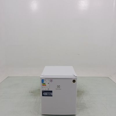Frigobar Electrolux Em50 - Frigobar Electrolux Em50-127 V-branco - Branco