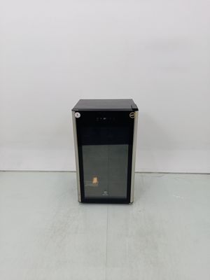 Cervejeira Electrolux Bcg96 - Cervejeira Electrolux Bcg96-127 V-preto - Preto