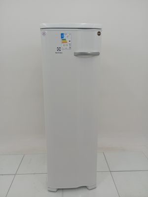 Freezer Electrolux Fe27 Vertical Cycle Defrost Uma Porta 234l - Branco