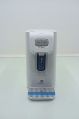 Purificador Electrolux Pc01b água Fria/natural/gelada Com Compressor - Branco