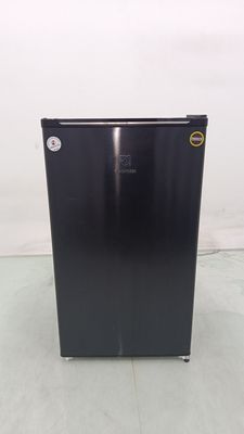 Frigobar Electrolux Em90b - Frigobar Electrolux Em90b-220 V-preto - Preto