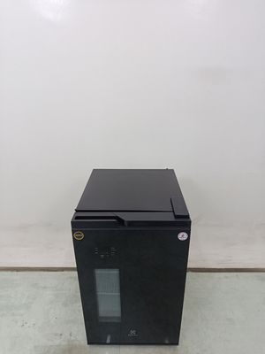 Cervejeira Electrolux Eb10c Home Bar Frost Free 100l  - Preto