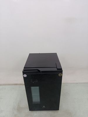 Cervejeira Electrolux Eb100 Home Bar Frost Free 100l - Preto