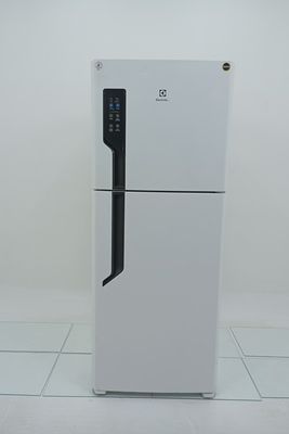 Refrigerador Electrolux Tf55 Duas Portas Frost Free 431l - Branco