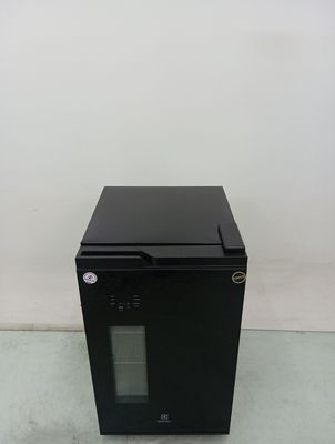 Cervejeira Electrolux Eb100 Home Bar Frost Free 100l - Preto