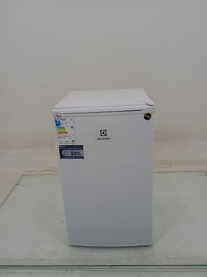 Frigobar Electrolux Em120 - Frigobar Electrolux Em120-220 V-branco - Branco